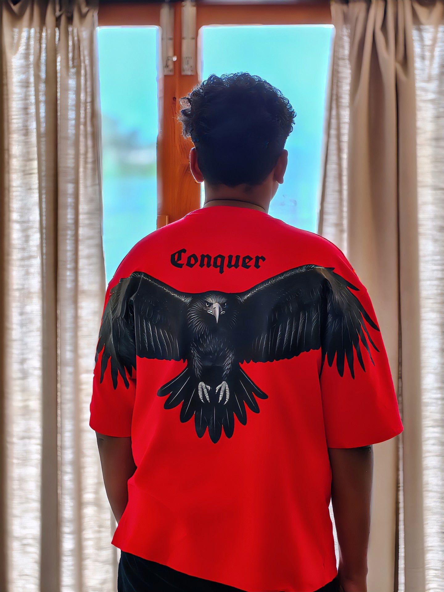 Luxury 250 GSM Oversized T‑Shirt with Back Eagle Artwork – CASAMS